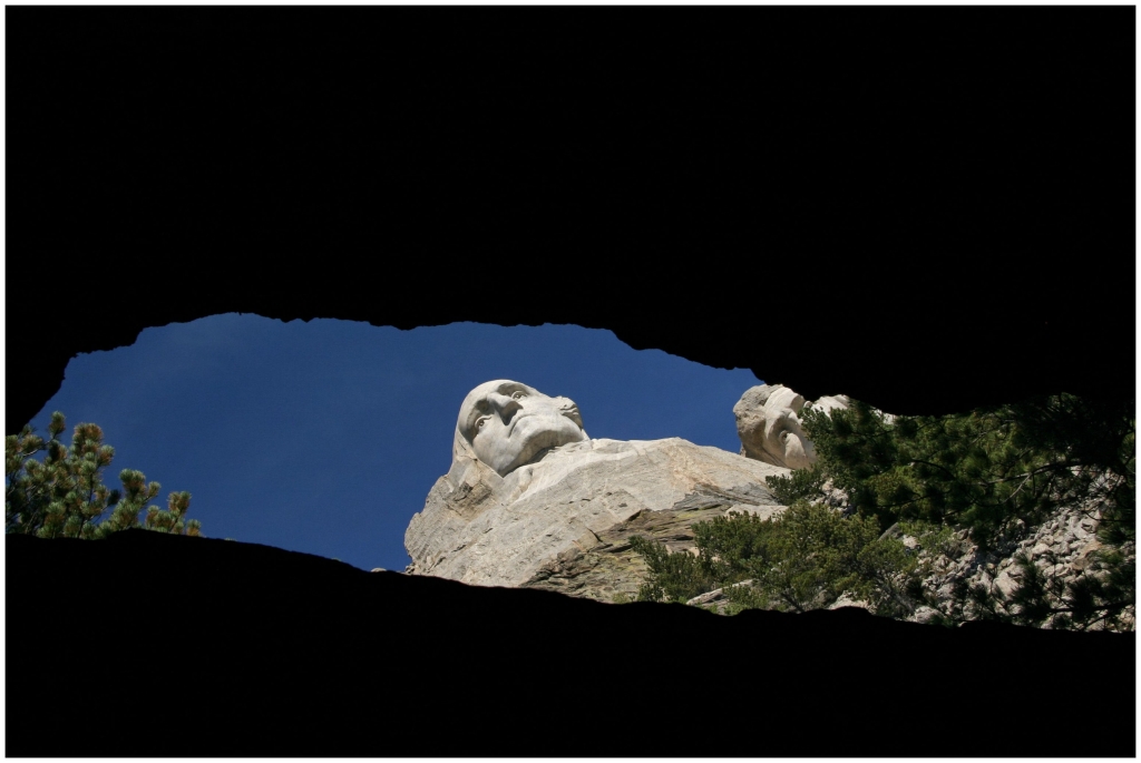 05 - Mont Rushmore NM (2).jpg